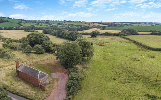 Great Gutton Cottage, Shobrooke, Crediton, Devon, EX17 1DJ 2