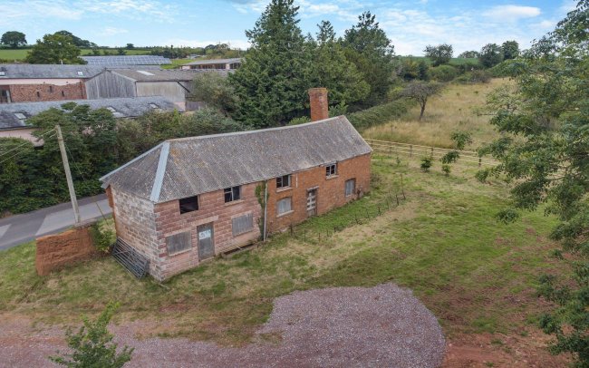 Great Gutton Cottage, Shobrooke, Crediton, Devon, EX17 1DJ 2