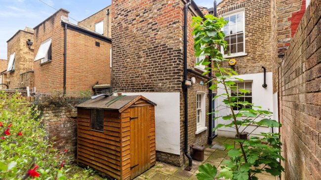 56 Hadley Street, Camden, London, NW1 8TA 2