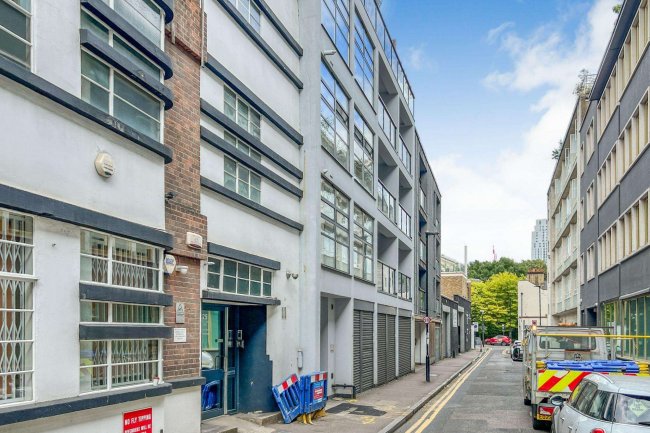 29 Bastwick St, London, EC1V 3PN 8