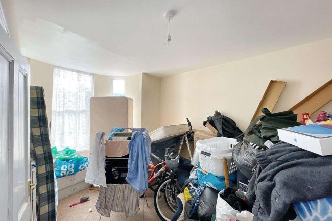 12 Cross Park, Ilfracombe, Devon EX34 8BJ 8