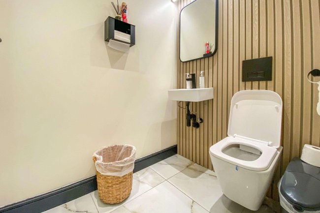 178 Lavender Hill, Battersea, London SW11 5TQ 34