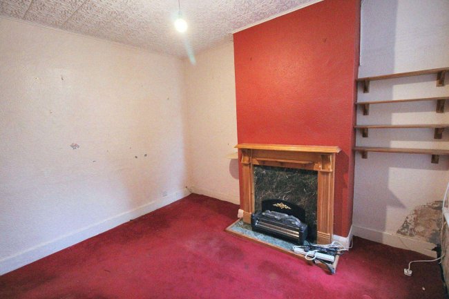 30 North Road  Avenue, Brentwood, Essex CM14 4XQ 1