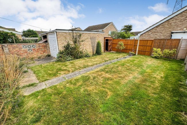 10 Itchen Close, Bedford, MK41 7UD 7