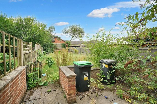 4 St. Johns Crescent, Hucknall, Nottingham, NG15 7PW 6