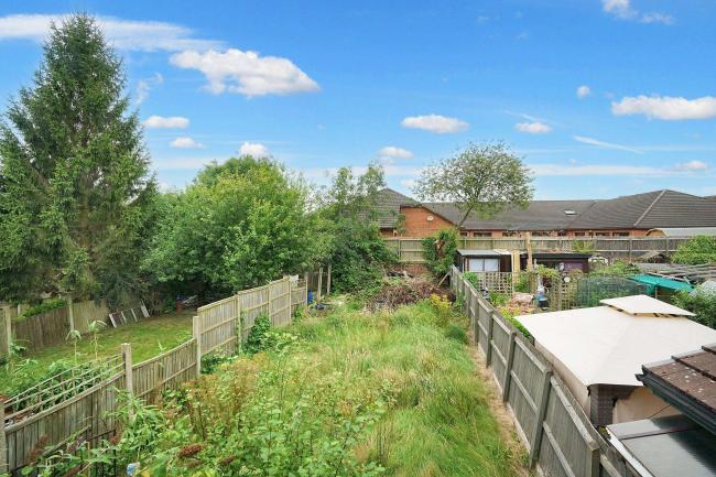 4 St. Johns Crescent, Hucknall, Nottingham, NG15 7PW 6