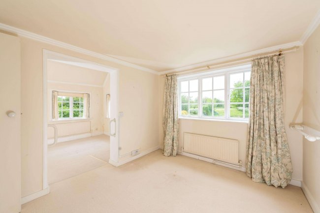 Mill Farm, Mill Lane, Weston Turville, Buckinghamshire, HP22 5RG 8