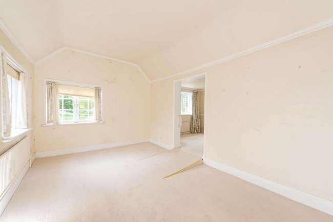 Mill Farm, Mill Lane, Weston Turville, Buckinghamshire, HP22 5RG 8