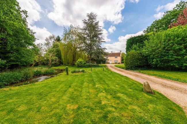 Mill Farm, Mill Lane, Weston Turville, Buckinghamshire, HP22 5RG 8