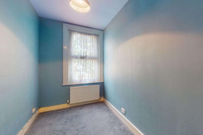 76 Kempton Road, East Ham, London, E6 2LB 3