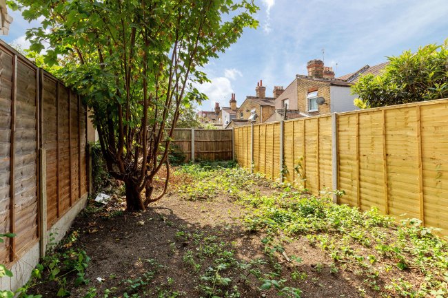 76 Kempton Road, East Ham, London, E6 2LB 3