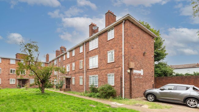 11 St. Marys Court, St. Marys Road, Ealing, London, W5 5EZ 4