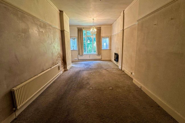 Ground Floor Flat, 47 Friends Road, Croydon,  Surrey, CR0 1ED 9