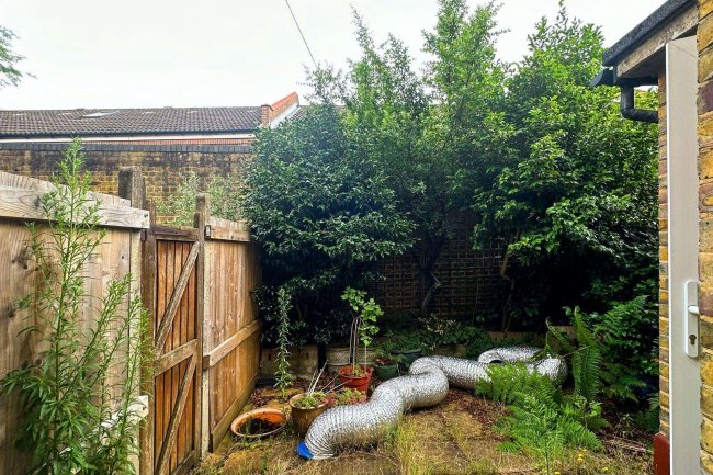 23 Ufford Street, Southwark, London, SE1 8QD 9