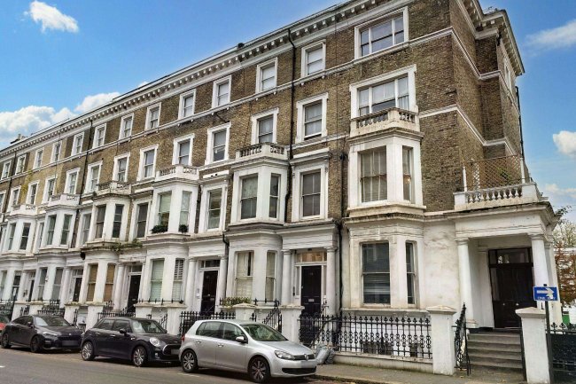Second Floor Flat, 24 Finborough Road, London SW10 9EQ 8