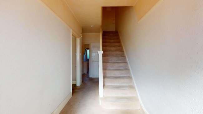 33 Coulton Avenue, Northfleet, Gravesend, Kent, DA11 8DZ 2