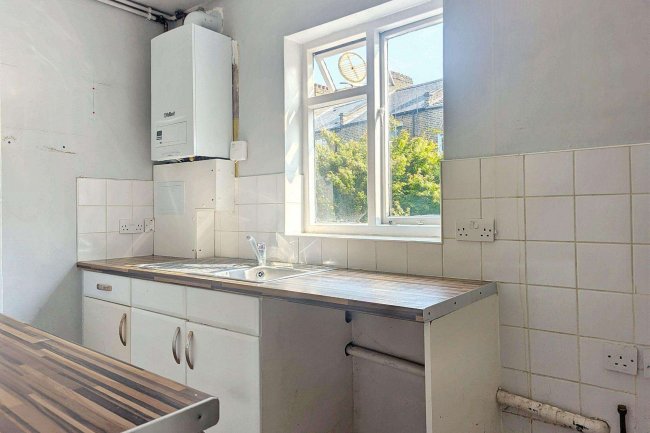 18c Melina Road, Shepherd's Bush, London W12 9HZ 4