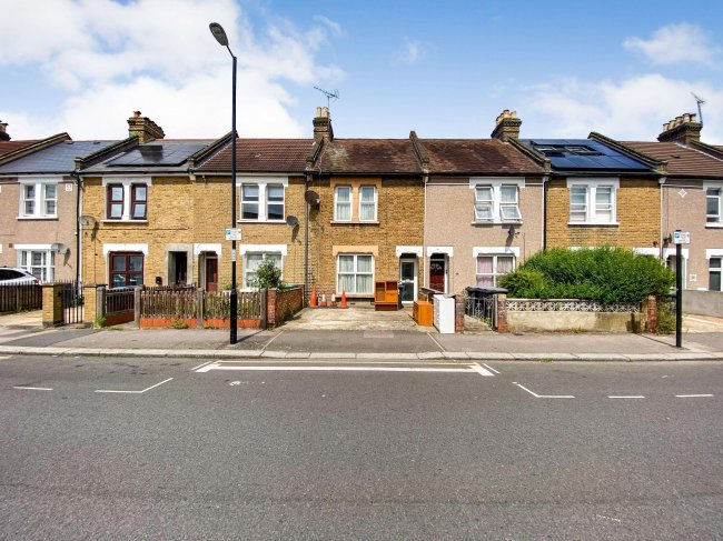 53 Engleheart Road, Catford, London, SE6 2HN 5