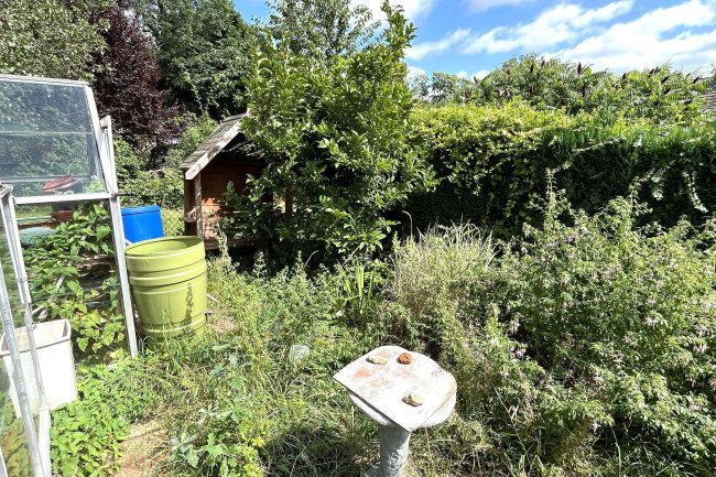 10 Gade Bank, Croxley Green, Rickmansworth, WD3 3GD 10