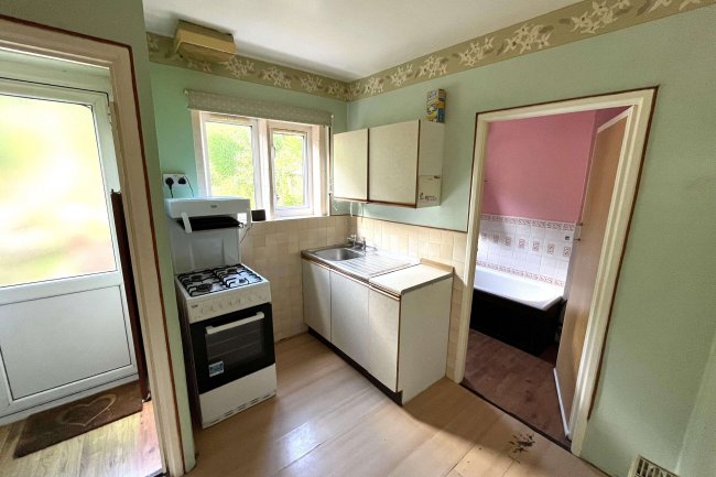 10 Gade Bank, Croxley Green, Rickmansworth, WD3 3GD 10