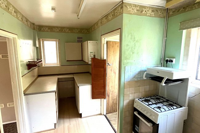 10 Gade Bank, Croxley Green, Rickmansworth, WD3 3GD 10