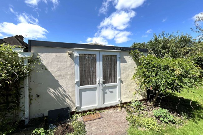 16 Woodland Rd, Maple Cross, Rickmansworth, WD3 9SU 4