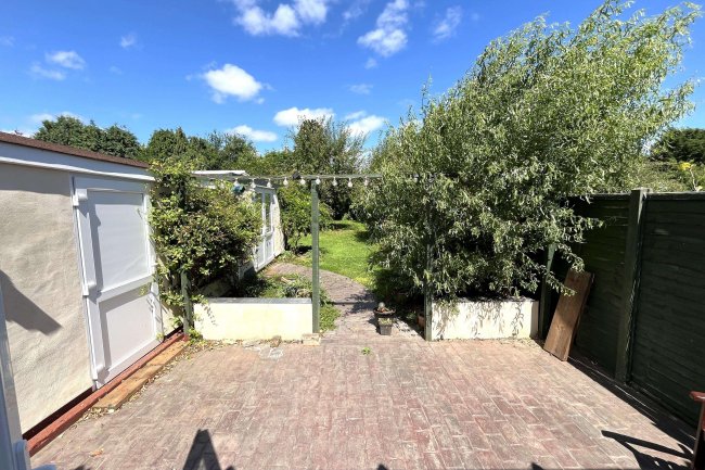 16 Woodland Rd, Maple Cross, Rickmansworth, WD3 9SU 4