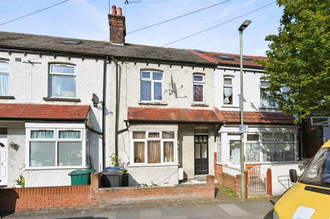 79 Annesley Avenue, Colindale, London, NW9 5EG 7