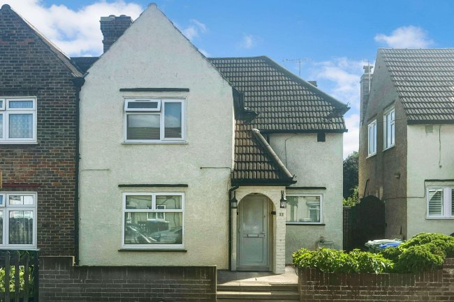 33 Beech Walk, Crayford, Dartford, Kent, DA1 4NP 3