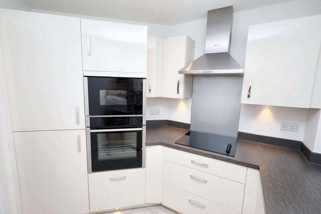 16 Rutherford House, Marple Lane, Chalfont St. Peter, Gerrard's Cross, SL9 9FU 4