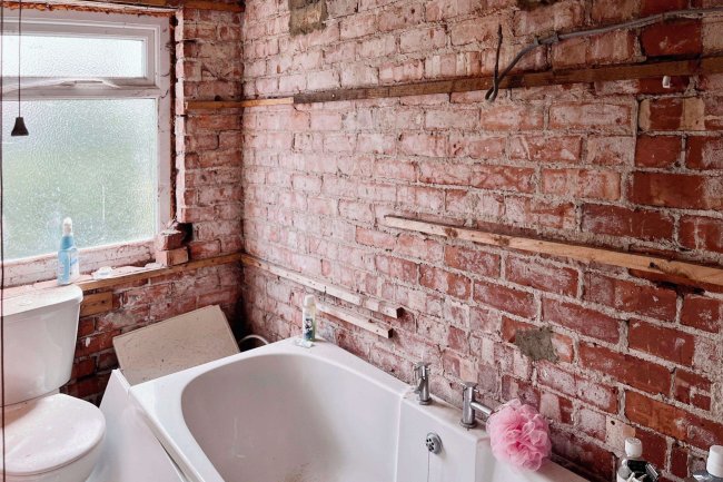 60 Ivy Avenue, Blackpool, FY4 3QG 6