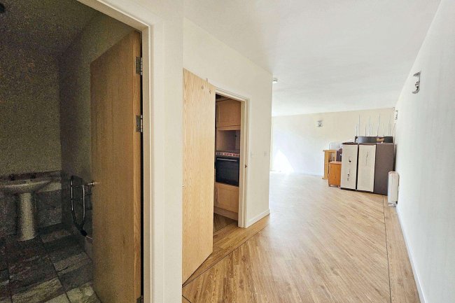 Ground Floor Flat, 180a Centenary Mill Court, Preston PR1 5JH 2