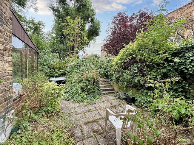 93A Mount View Road, London, N4 4JA 7