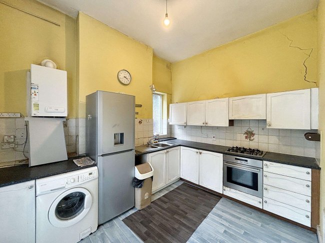 93A Mount View Road, London, N4 4JA 7