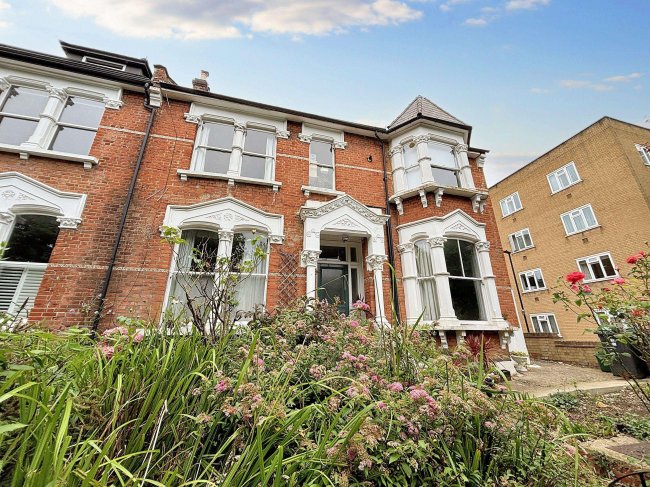 93A Mount View Road, London, N4 4JA 7