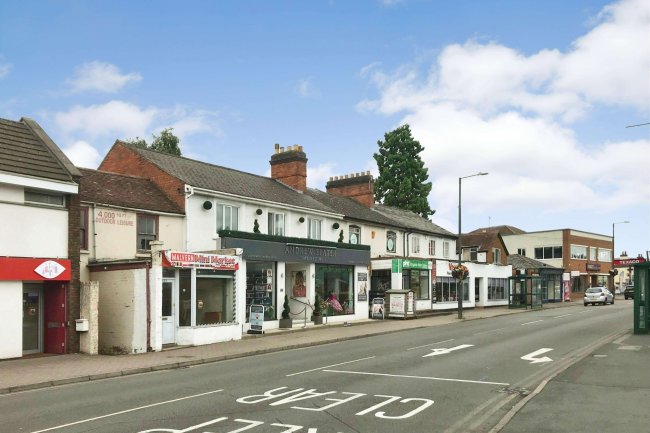 265 Worcester Road, Malvern, Worcestershire, WR14 1AA 10