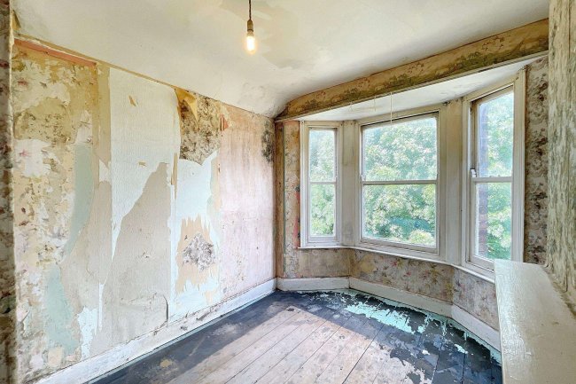 55 Priory Road, Exeter, Devon, EX4 7AP 9