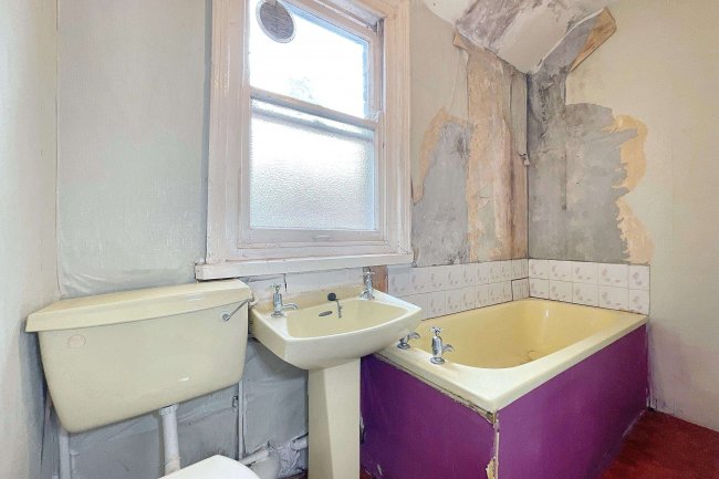 55 Priory Road, Exeter, Devon, EX4 7AP 9