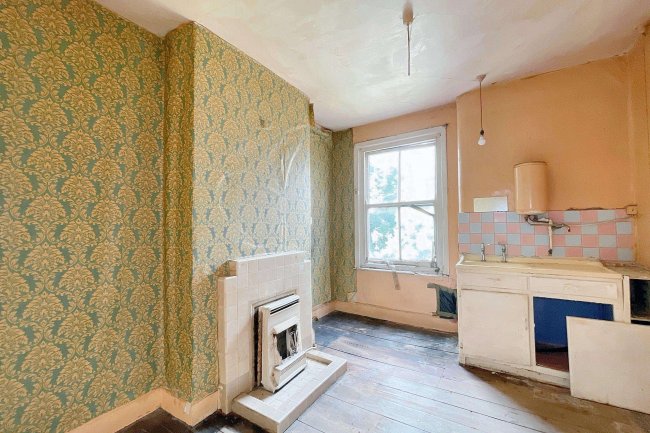 55 Priory Road, Exeter, Devon, EX4 7AP 9