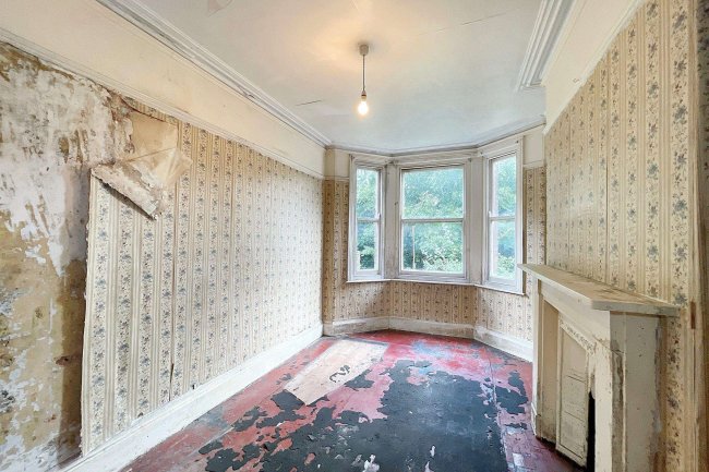 55 Priory Road, Exeter, Devon, EX4 7AP 9