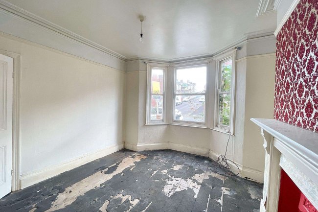 55 Priory Road, Exeter, Devon, EX4 7AP 9