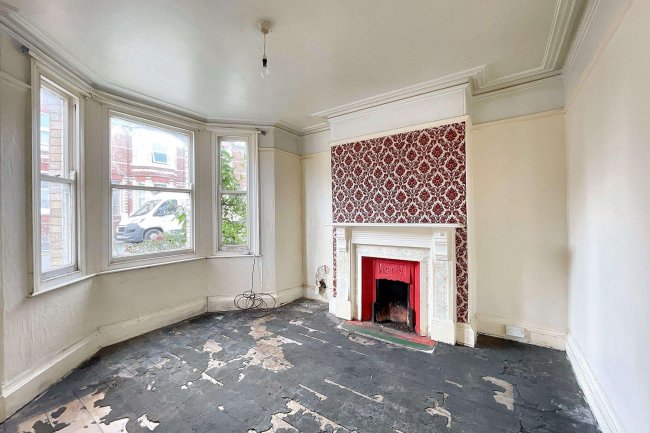 55 Priory Road, Exeter, Devon, EX4 7AP 9