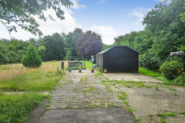 15 Lime Kiln Cottages, Old Burghclere, Berkshire RG20 9NU 6