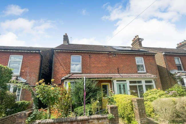 14 Burford Road, Horsham, Sussex, RH13 5SP 2