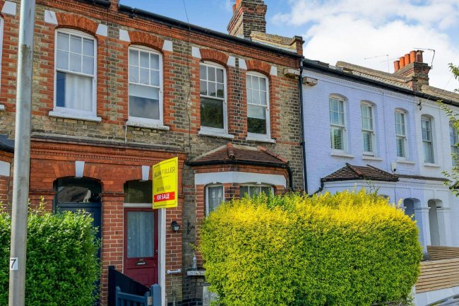 52 Fawe Park Road, Putney, London, SW15 2EA 2