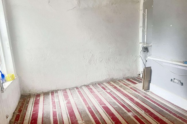 113 Rosslyn Crescent, Harrow, HA1 2RY 3