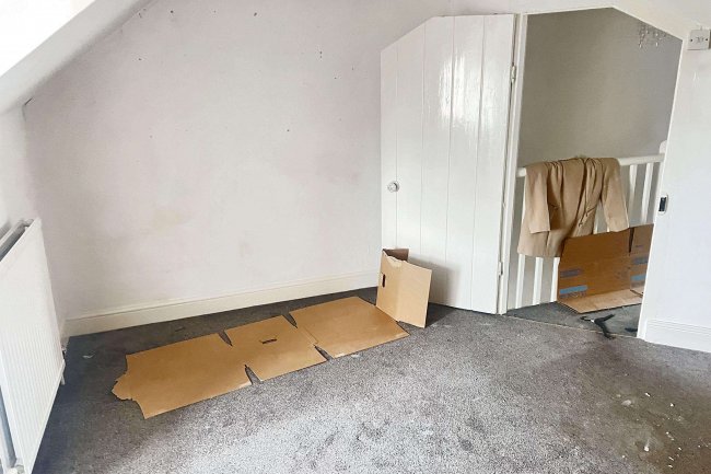 113 Rosslyn Crescent, Harrow, HA1 2RY 3