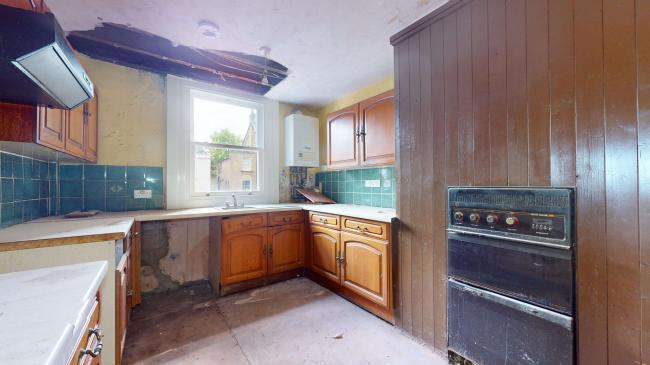 Flat A, 18 Algiers Road, Lewisham, London, SE13 7JE 8