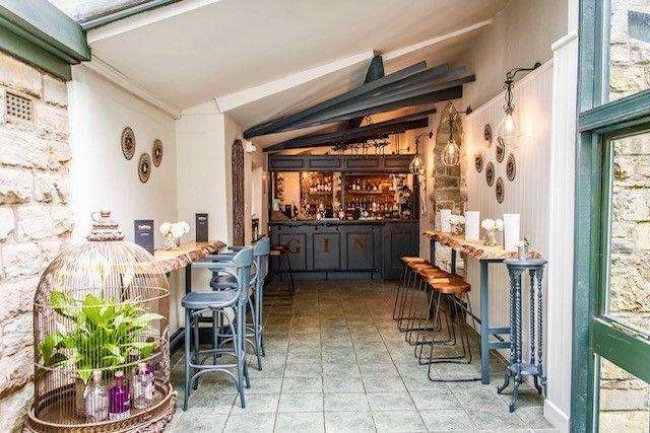 Rosehill House Hotel, Rosehill Avenue, Burnley, BB11 2PW 42