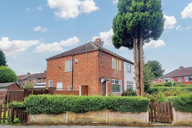 19 Beech Avenue, Droylsden, Manchester M43 6FR 5